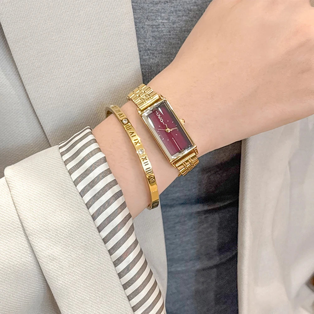 Elsa Watch על היד