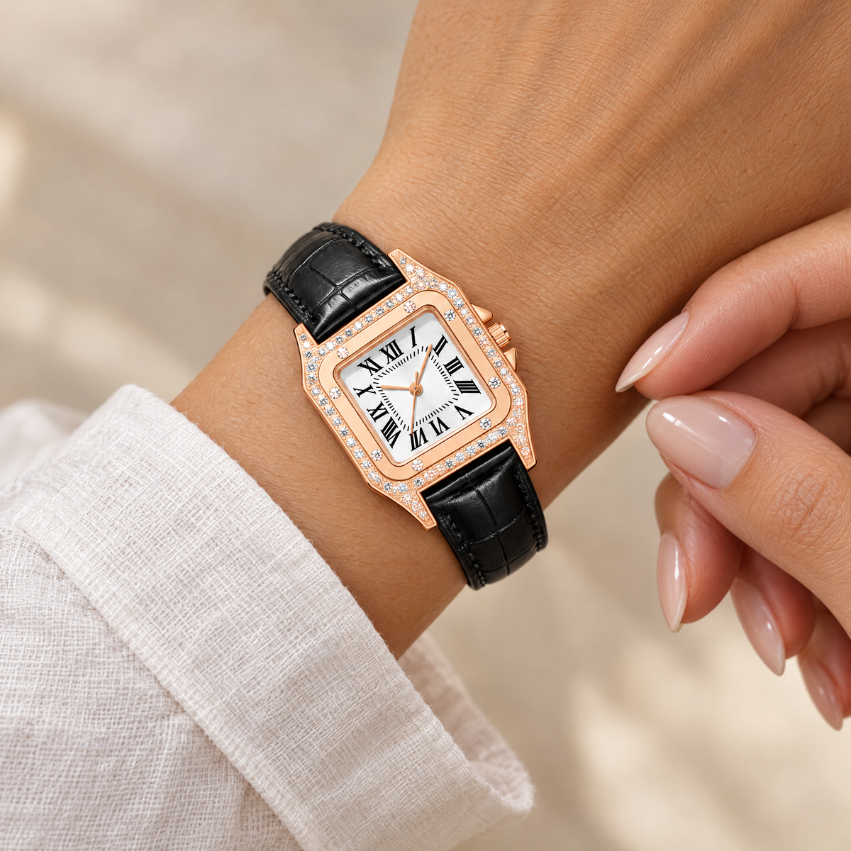Olympe Watch על היד